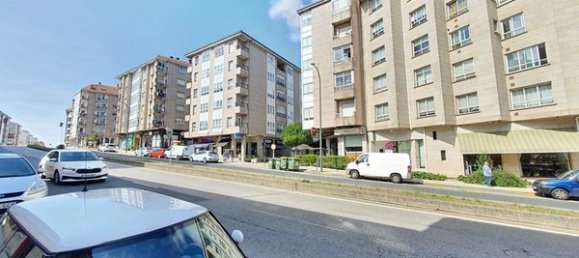 900m² Building in O Milladoiro, Spain No. 49540 12