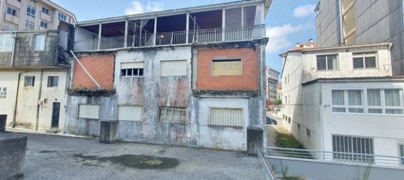 900m² Building in O Milladoiro, Spain No. 49540 2
