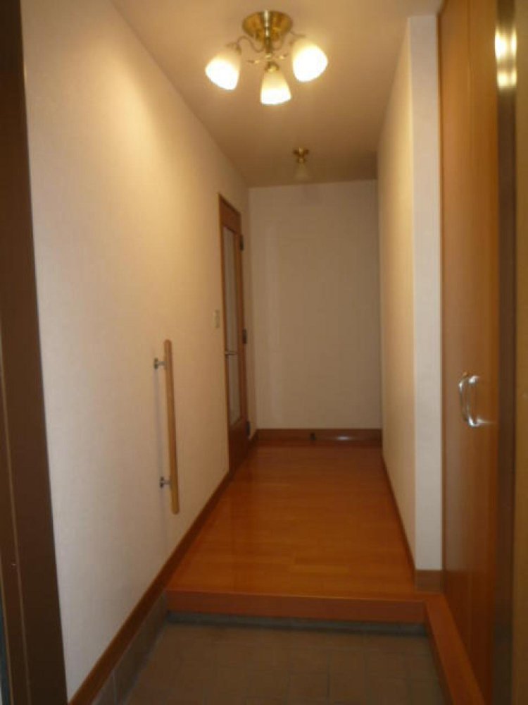 5 bedrooms House in Tottori, Japan No. 2654