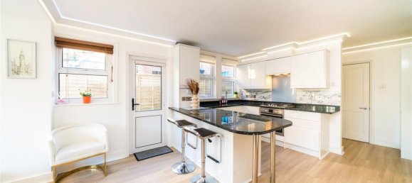 Мезонет с 2 спальнями в Лондон, Великобритания № 12912 7