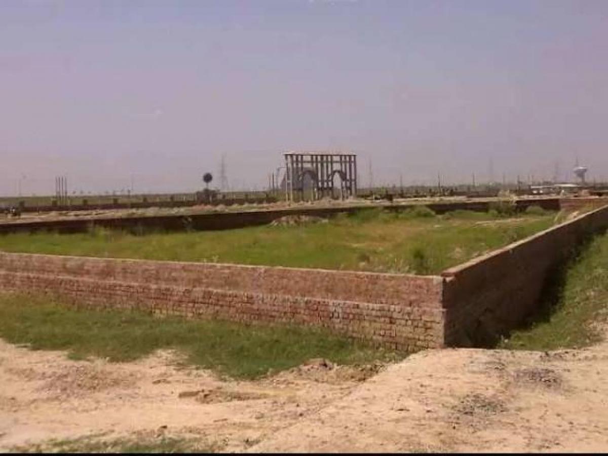  Land in Mohali, India No. 40053