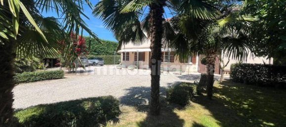 Villa de 3 dormitorios en Trebaseleghe, Italy No. 221004 9