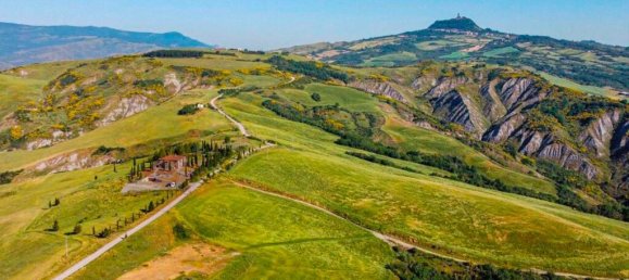 3 Schlafzimmer Haus in Radicofani, Italy, Nr. 54050 4