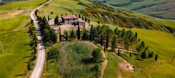 3 Schlafzimmer Haus in Radicofani, Italy, Nr. 54050 5