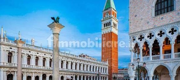 5 rooms Commercial property in Venice, Italy No. 61815 9