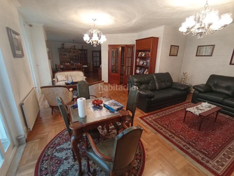 4 غرف نوم شقة في Pontevedra, Spain رقم 172614