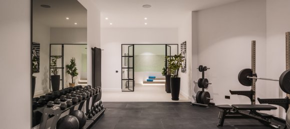 6 غرف نوم فيلا في Malaga, Spain رقم 49802 21