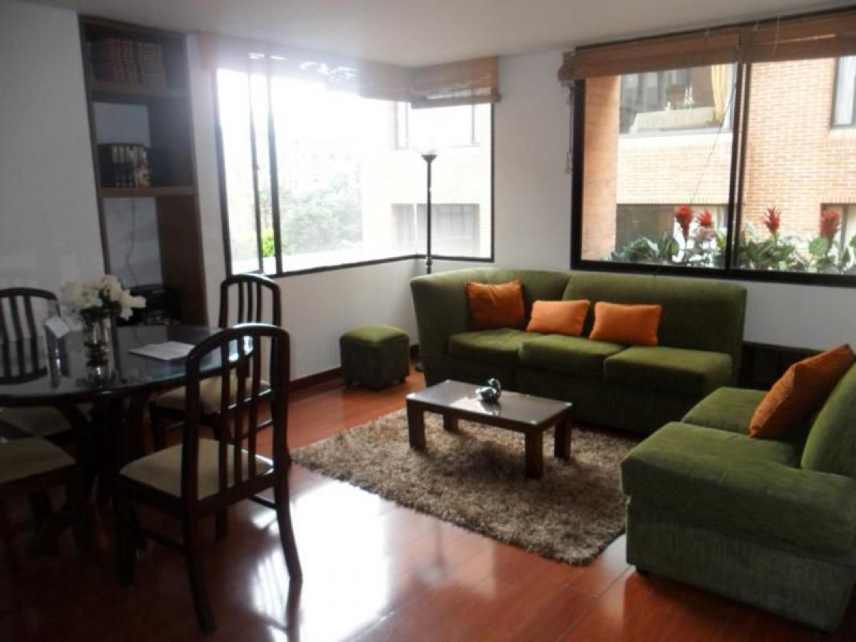 2 bedrooms House in Bogota, Colombia No. 10466