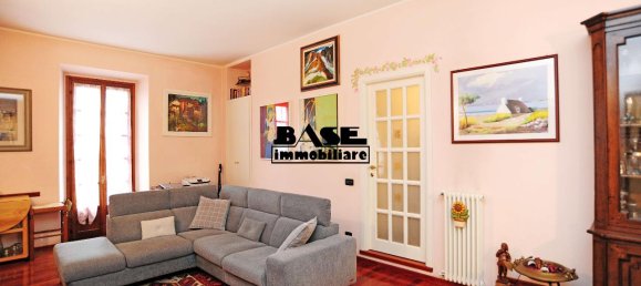 Квартира с 3 комнатами в Комо, Италия № 126592 12