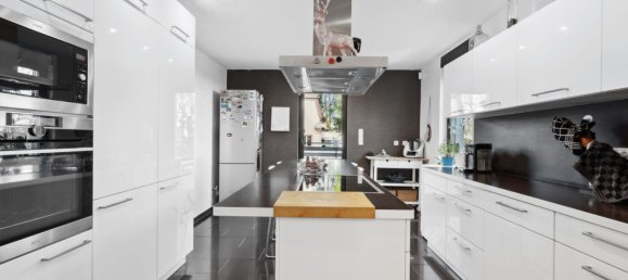 8-Zimmer Haus in Remscheid, Germany, Nr. 95454 7