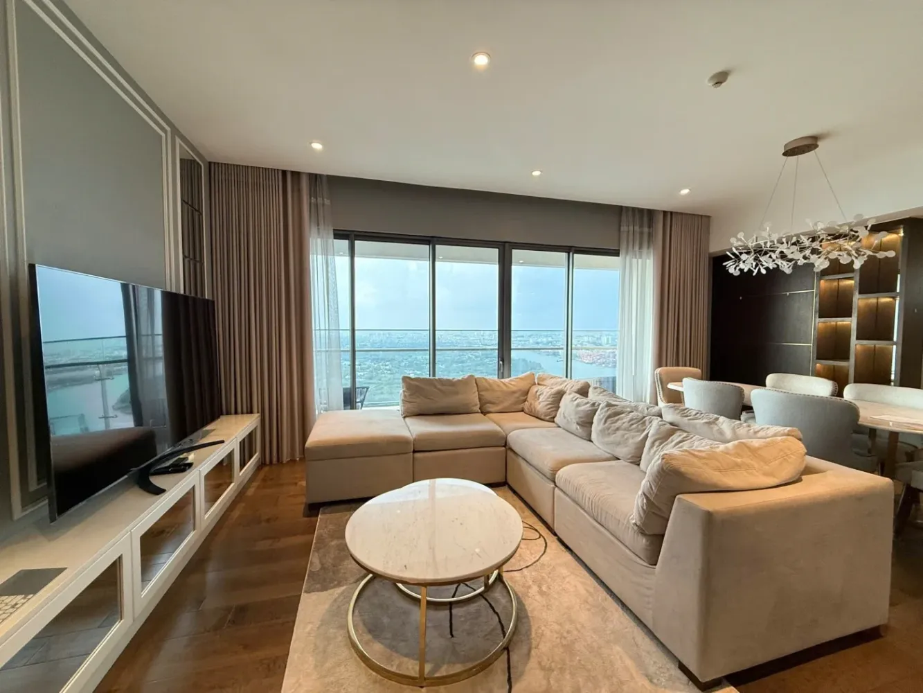3 dormitorios apartamento en alquiler en Thu Duc, Ho Chi Minh, Vietnam № 75216