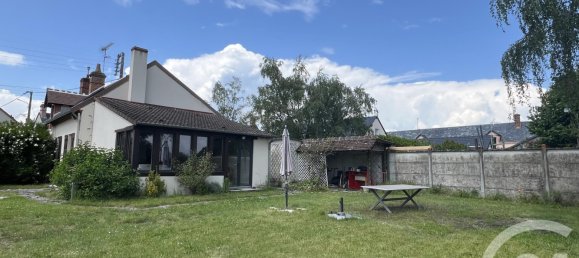 3 bedrooms House in Romorantin-Lanthenay, France No. 65252 2