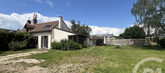 3 bedrooms House in Romorantin-Lanthenay, France No. 65252 4