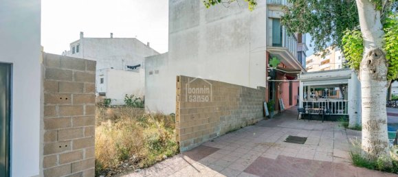 Apartamento de 3 dormitorios en Mahon, Spain No. 289159 8