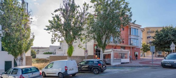 Apartamento de 3 dormitorios en Mahon, Spain No. 289159 10