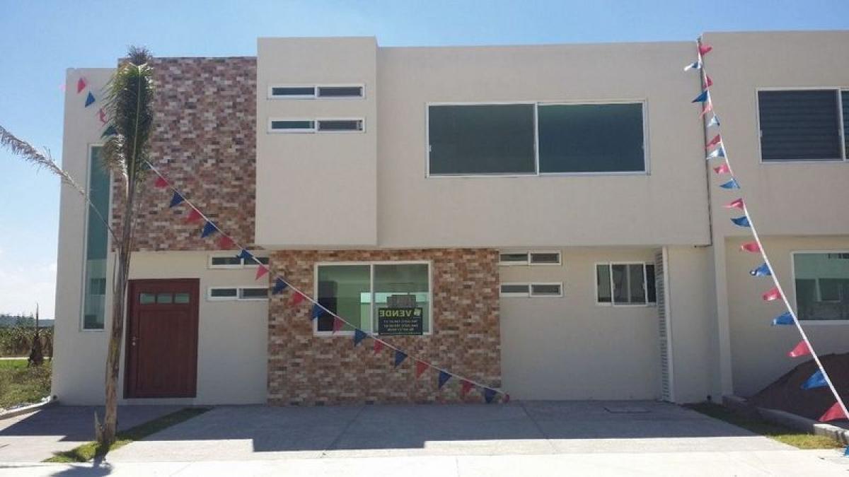 Дом с 3 спальнями в Керетаро, Мексика № 161284