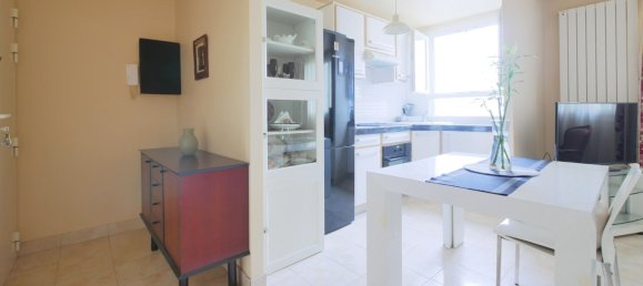 Studio à Courbevoie, France No. 168727 6