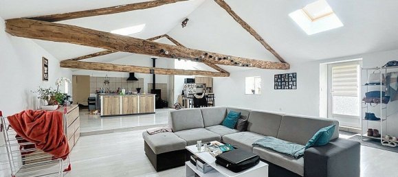 2 bedrooms House in Villecheneve, France No. 197984 13