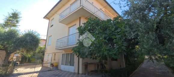 2 bedrooms Apartment in Civitanova Marche, Italy No. 268840 2