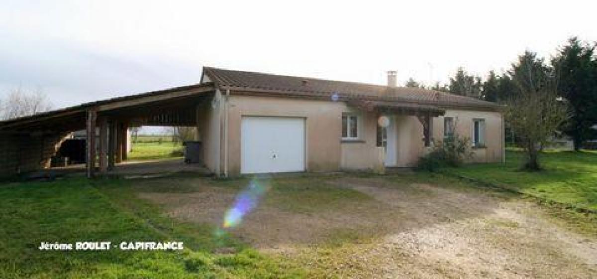Casa T4 em Ayron, France N.º 28499