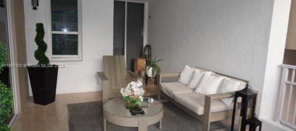 3 dormitorios propiedad comercial en venta en Miami, Miami-Dade, Florida, USA № 615802 21