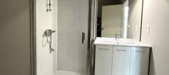 3 bedrooms House in Clairoix, France No. 305598 7