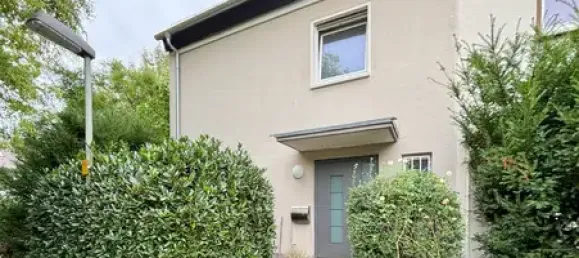 4 bedrooms Townhouse in Frankfurt am Main, Germany No. 305331 2