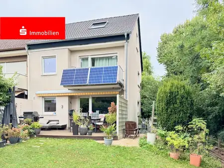 4 bedrooms Townhouse in Frankfurt am Main, Germany No. 305331