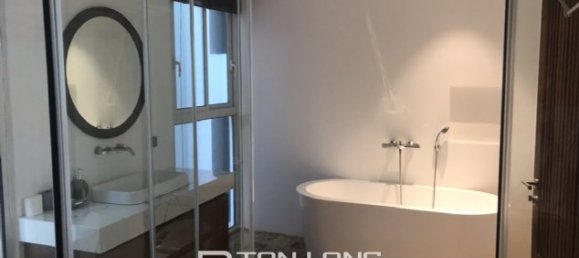 4 bedrooms Apartment in Tay Ho, Vietnam No. 1239 9