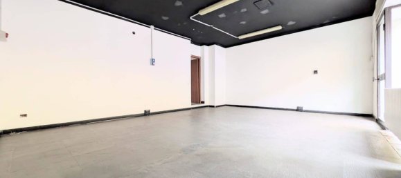 Коммерческая недвижимость 78м² в Чезано Мадерно, Италия № 359796 3