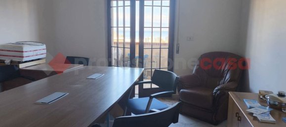4-salle Appartement à Reggio Calabria, Italy No. 202319 11