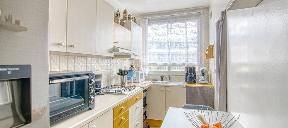 1 bedroom Apartment in Saint-Germain-en-Laye, France No. 142604 4