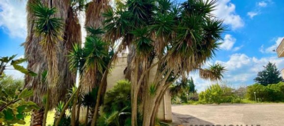 Villa de 10 dormitorios en Lecce, Italy No. 203127 28