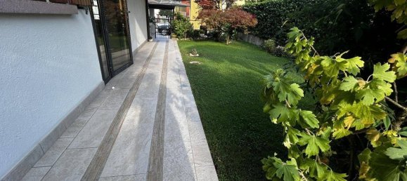 3 bedrooms House in Padua, Italy No. 375949 2