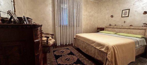 3 bedrooms House in Padua, Italy No. 375949 12