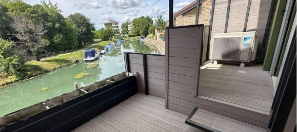 7 rooms House in Udine, Italy No. 29103 31