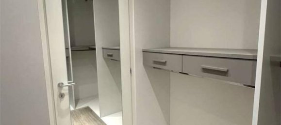 7 rooms House in Udine, Italy No. 29103 24