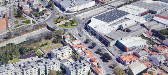 Земельный участок в Порту, Португалия № 117009 4