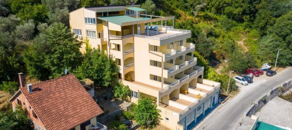 26 bedrooms Townhouse in Kotor, Montenegro No. 197 3