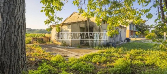 Studio in Corridonia, Italy No. 272934 6