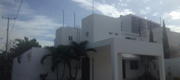 Casa de 3 dormitorios en Yucatán, Mexico No. 151669 2