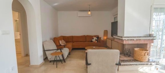 2 bedrooms Townhouse in Alicante, Spain No. 160132 5