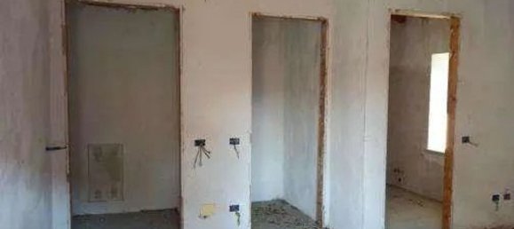 Дом с 5 комнатами в Понтремоли, Италия № 298049 39