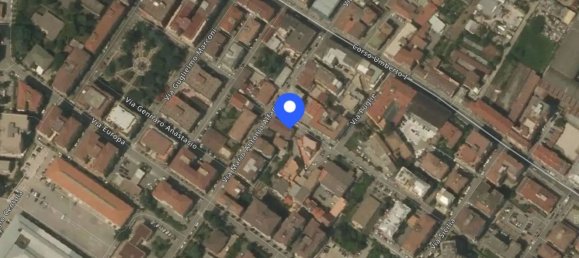 Дом с 5 комнатами в Понтремоли, Италия № 298049 3