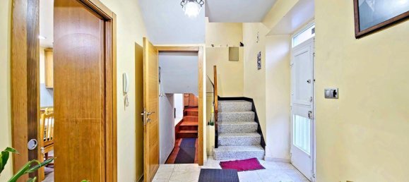 4 bedrooms House in Coristanco, Spain No. 33697 19