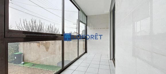 4 bedrooms House in Morangis, France No. 181391 14