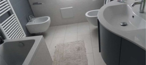 6 rooms Villa in Sassuolo, Italy No. 96020 9