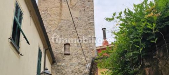 2 bedrooms House in Varese Ligure, Italy No. 261807 25