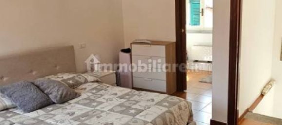 2 bedrooms House in Varese Ligure, Italy No. 261807 5