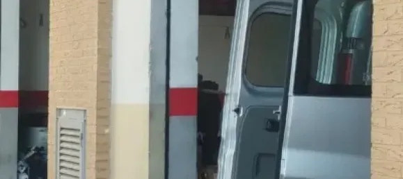 110m² Commercial property in Burjassot, Spain No. 134383 3